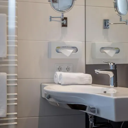 Garni Pirchhuett Отель Обергургль