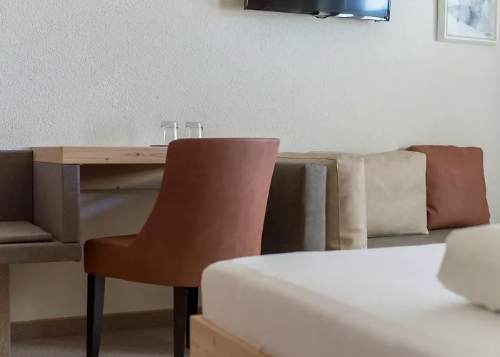 Hotel Garni Pirchhuett 4*