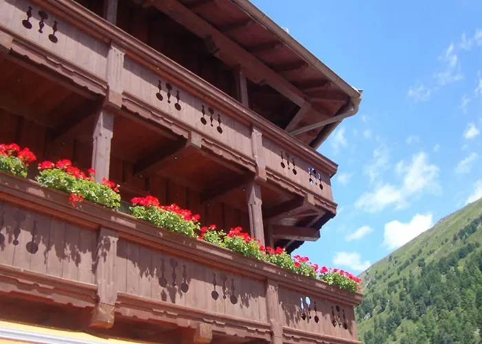 Garni Pirchhuett Hotel 4*