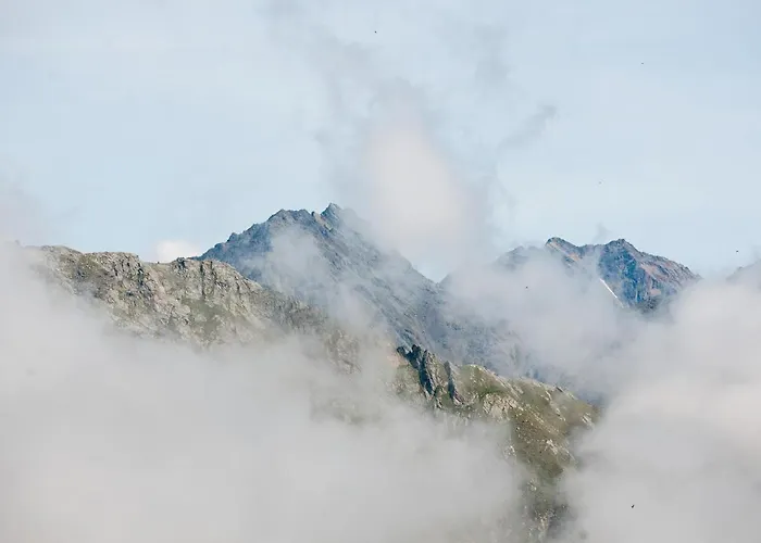 Hotel Garni Pirchhuett 4*