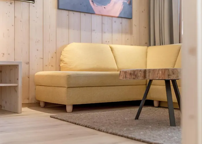 Hotel Garni Pirchhuett 4*