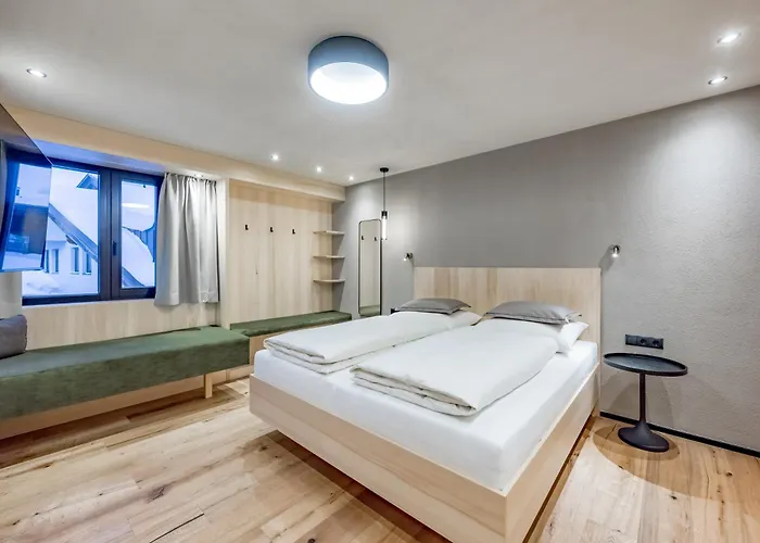 Garni Pirchhuett Hotel 4*