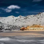 Ξενοδοχείο Garni Pirchhuett 4*