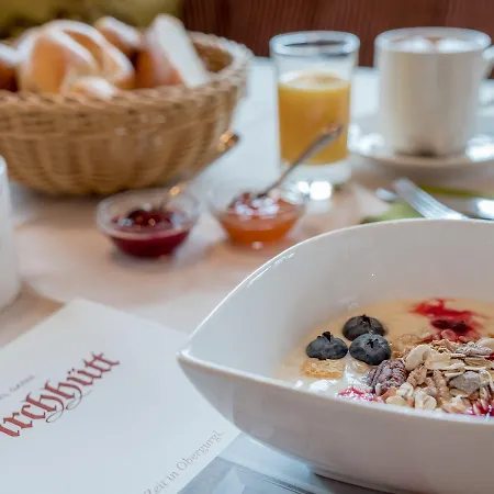 فندق Garni Pirchhuett اوبرغورغل