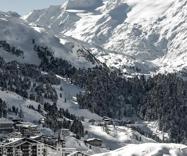 Garni Pirchhuett Otel 4*